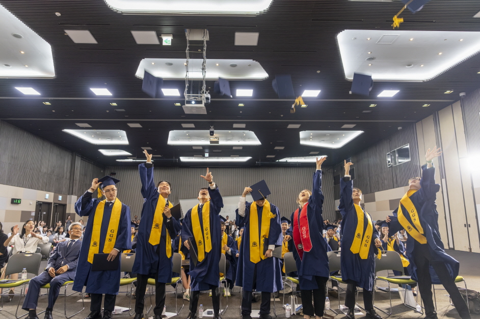 25.06.27 2025 Graduation Ceremony 