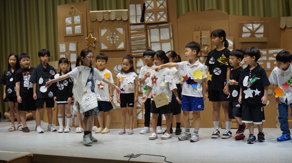 25.08.14 Musical & Market Day 