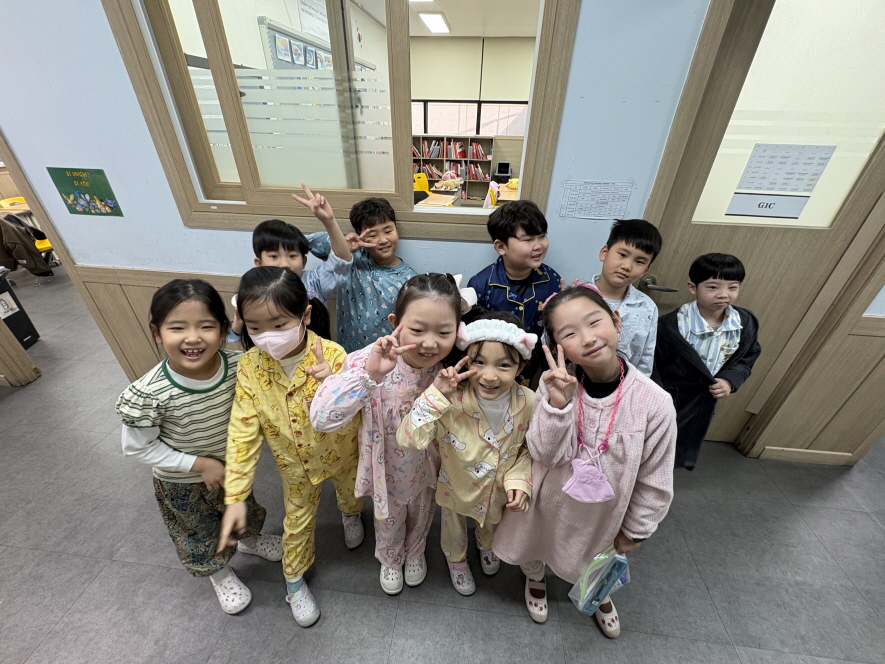 26.03.23~27  Spirit Week 