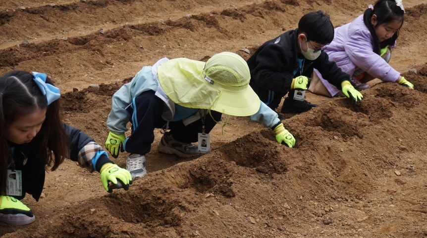 26.03.30 Green Growth Campaign